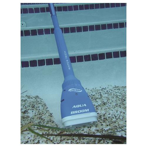 pool blaster broom